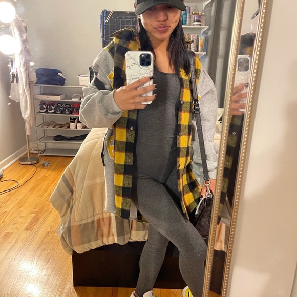 TOMBOY BABE HOODED JACKET - Picture 1 of 2